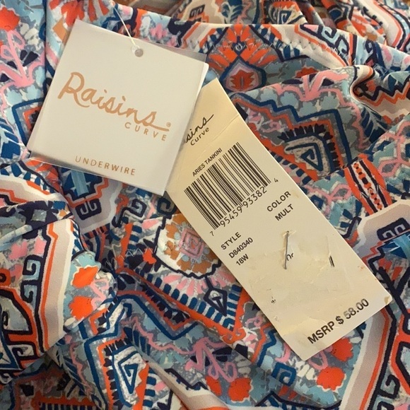 RAISINS Curve Aries Tankini Swimsuit Top - Picture 10 of 10